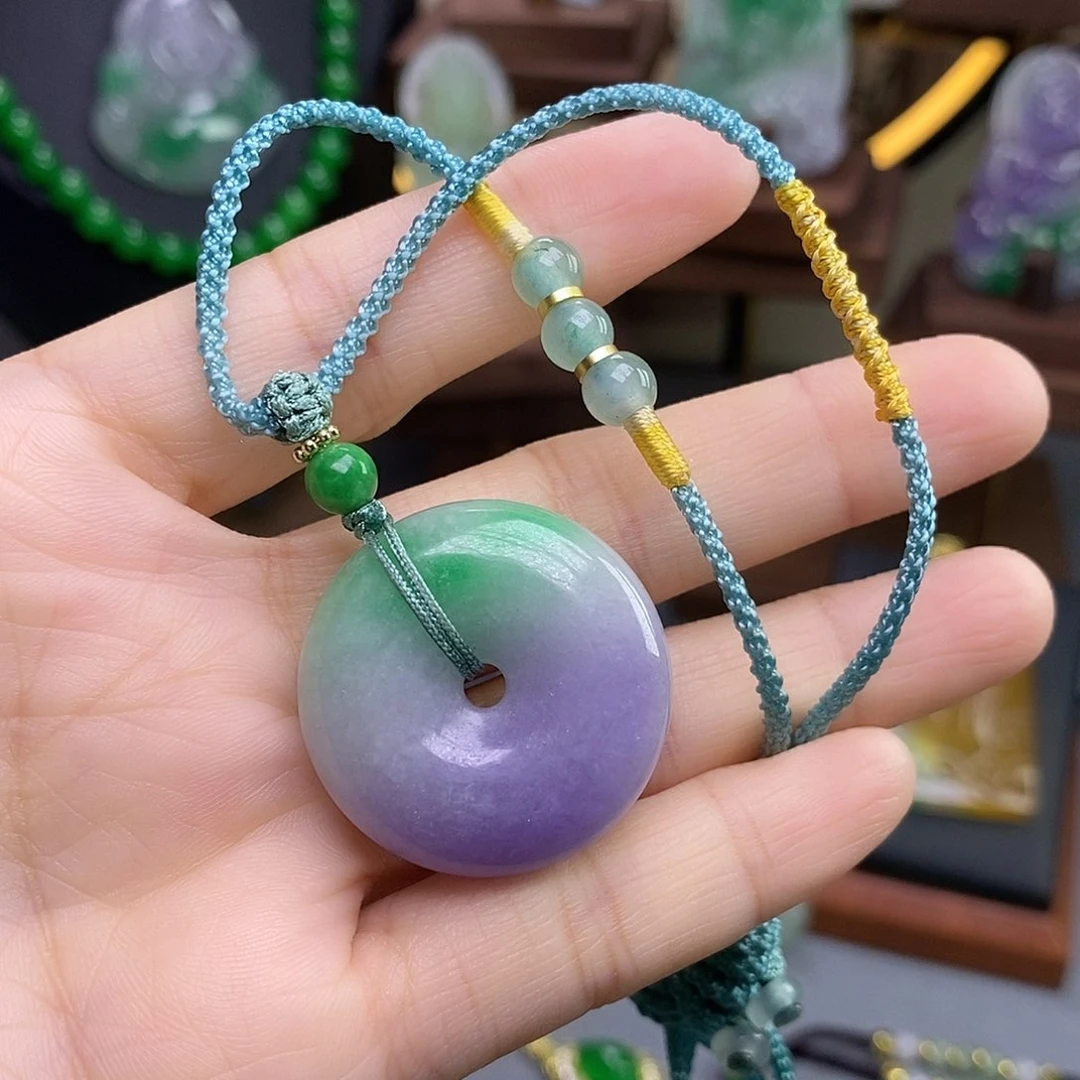 吊坠(赠链)未镶嵌翡翠