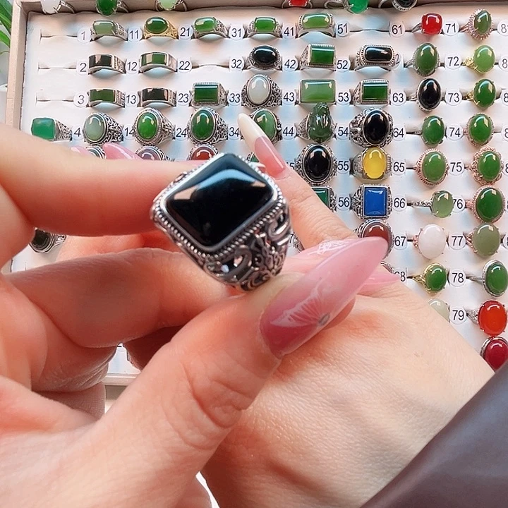 玛瑙/玉髓戒指银S925镶嵌老****）