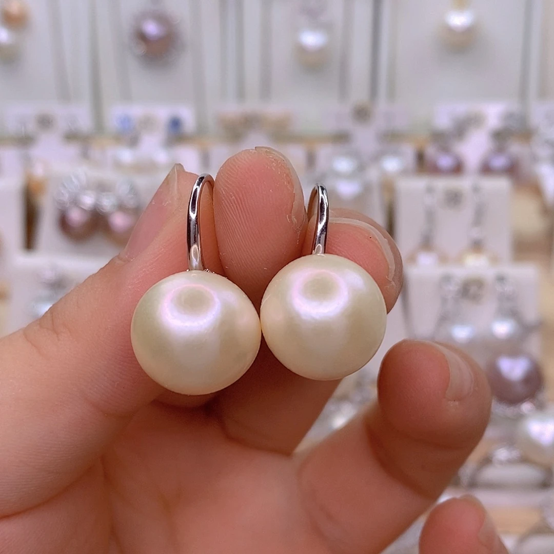 颈饰未镶嵌淡水珍珠