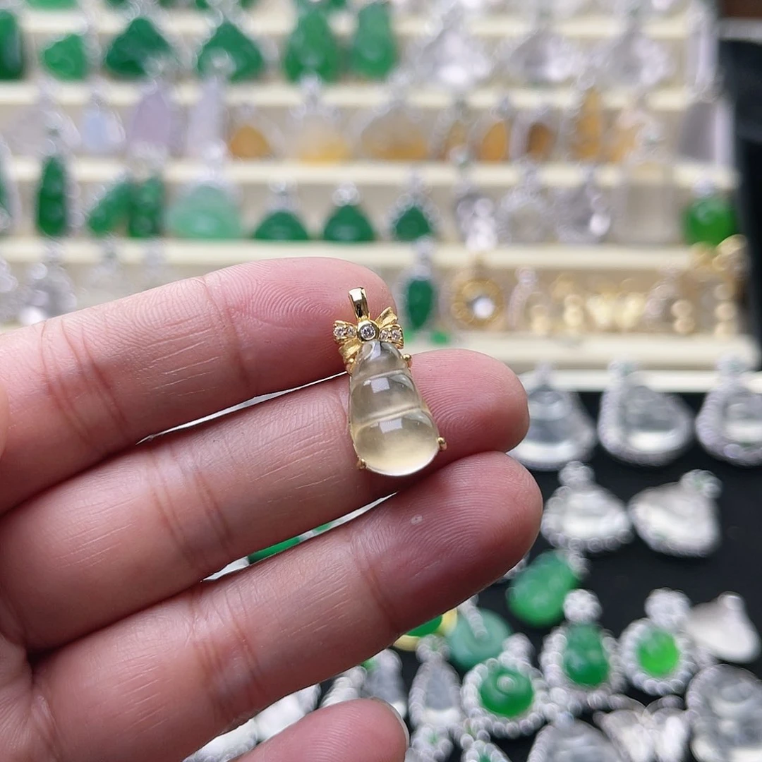 颈饰银S925镶嵌石英质玉福豆