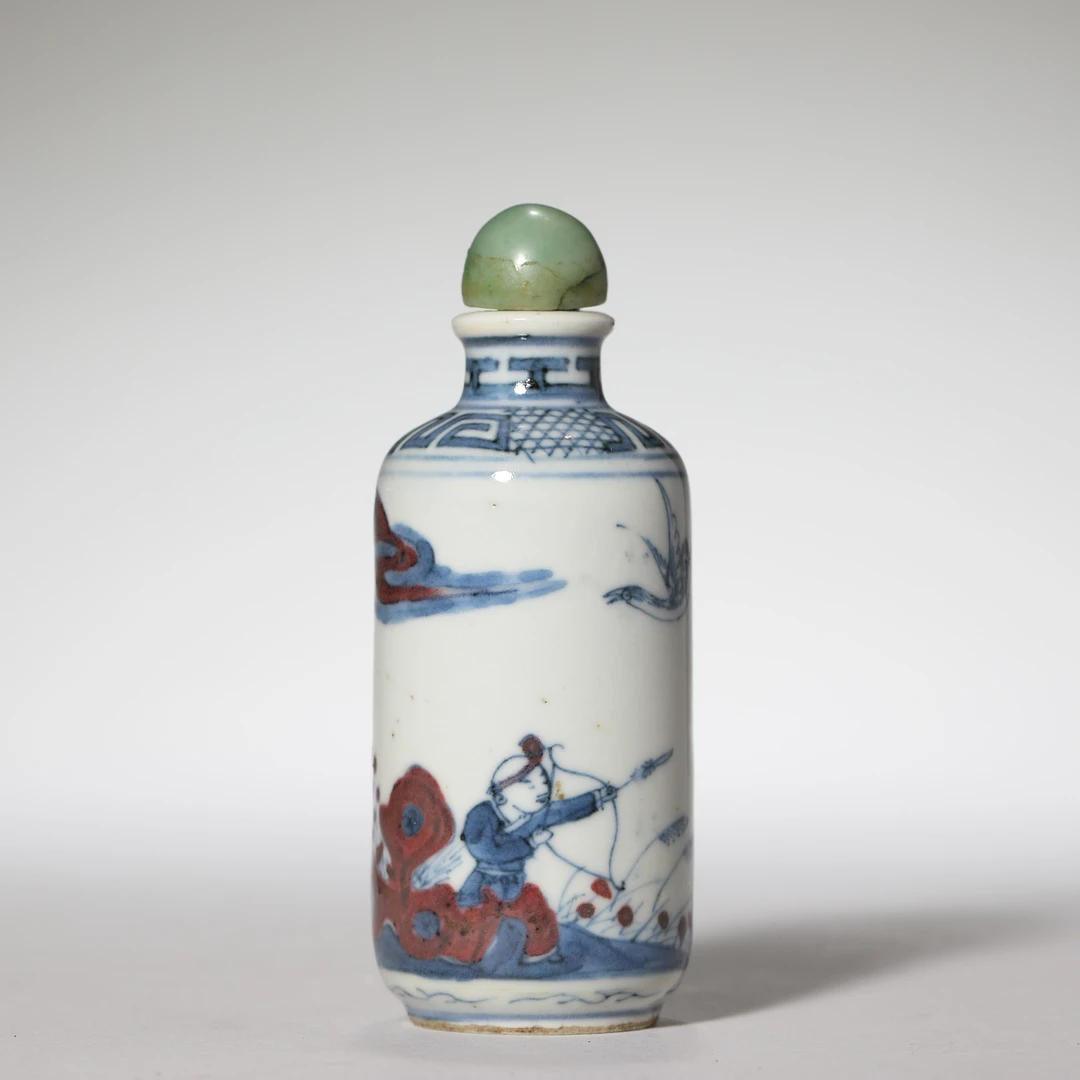 2399清中期·青花釉里红人物故事鼻烟壶【古董拍卖】