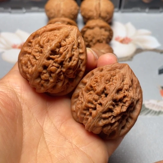 【闪购商品】把件文玩核桃凤凰台………