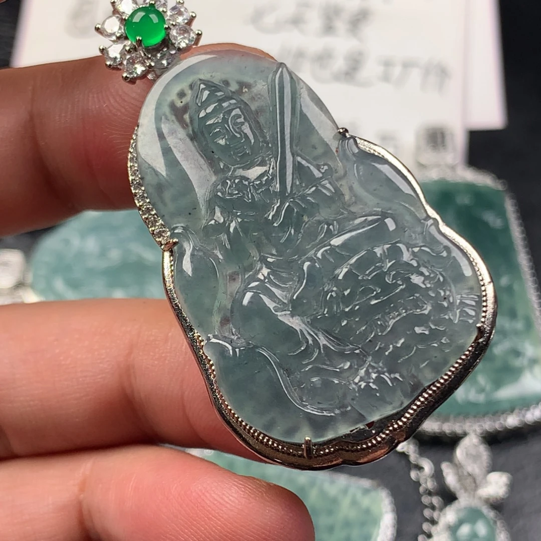 颈饰未镶嵌翡翠文殊