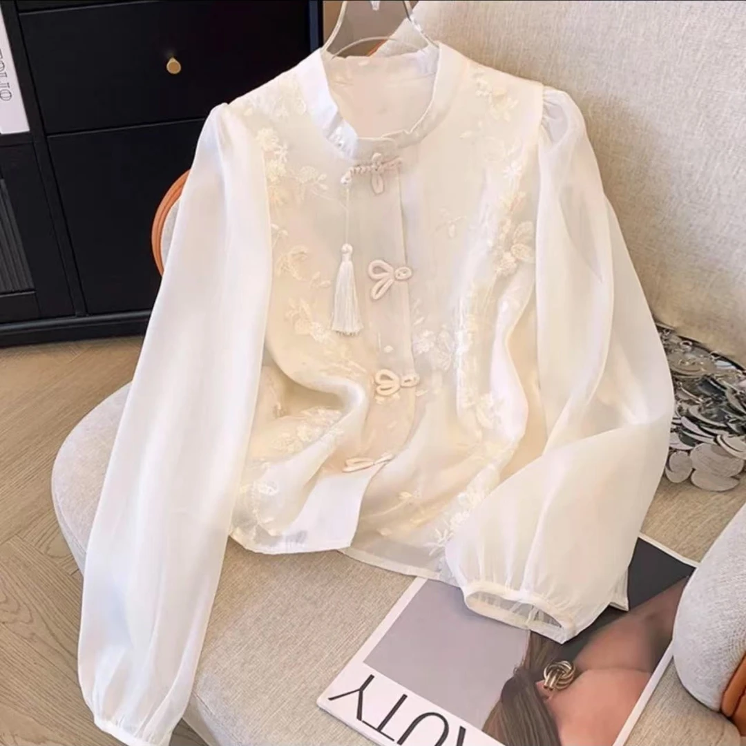 A18款中式复古刺绣衬衫网纱拼接立领盘扣气质上衣女秋季