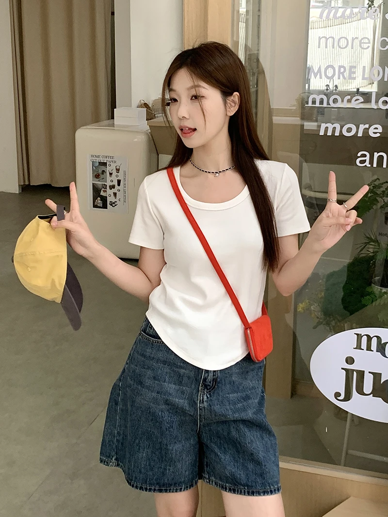 【清】大码微胖纯色短袖白色T恤女设计感体恤胖MM修身显瘦上衣-2510