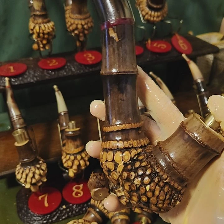 博***8贵州特色竹根烟斗工艺品手把件