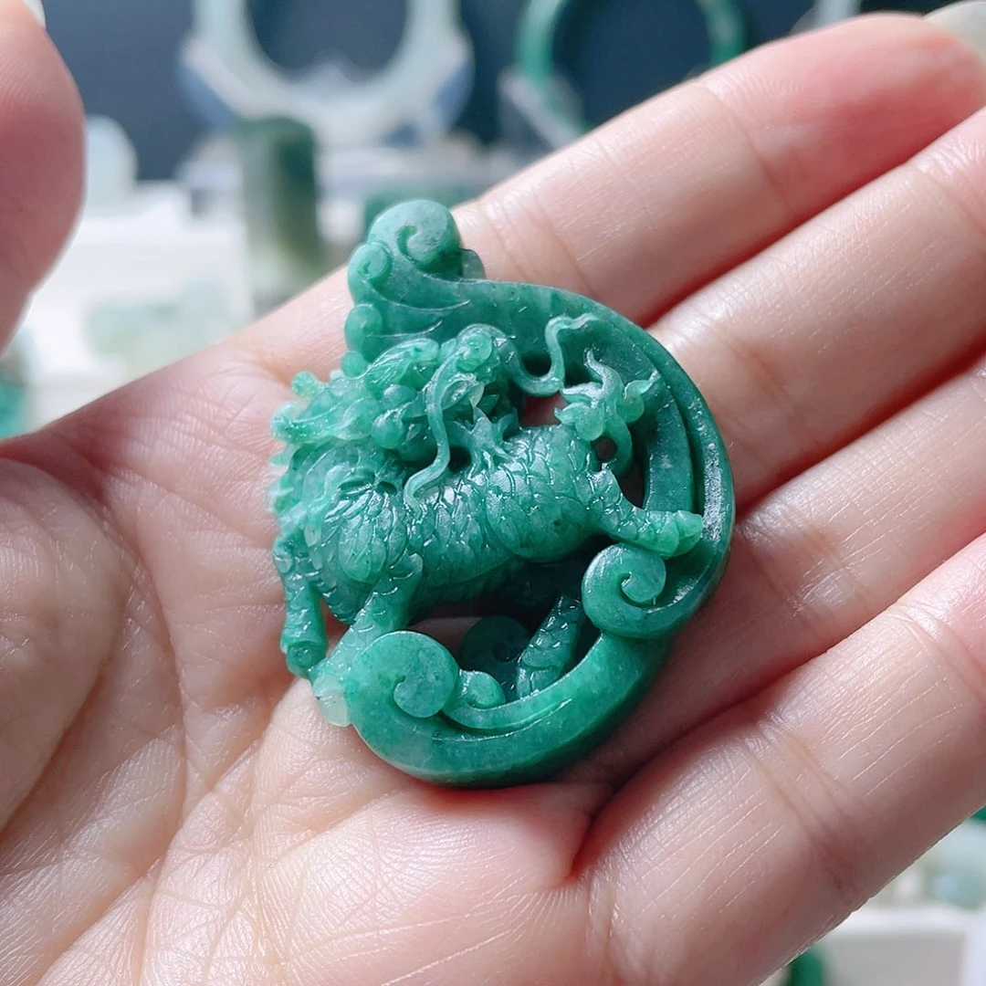 未镶嵌独山玉挂件大**牛