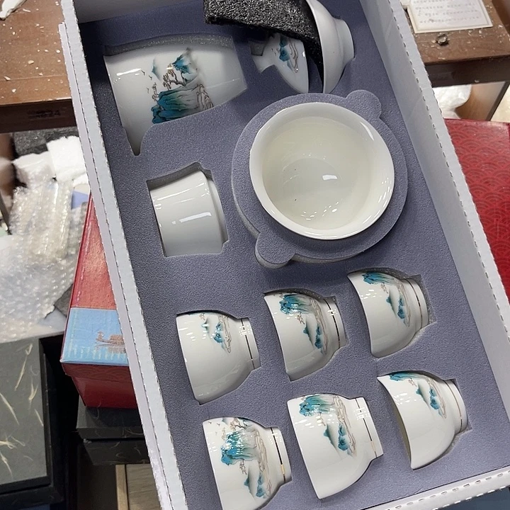 孤品茶具。