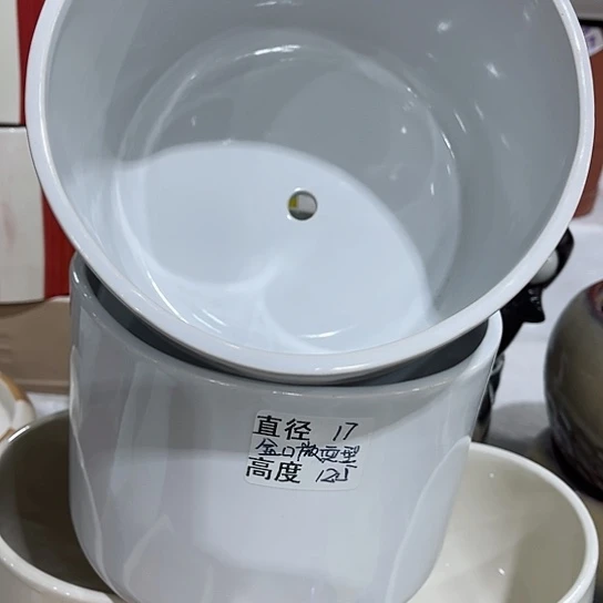 多肉绿植陶瓷花盆9.9包邮，有孔