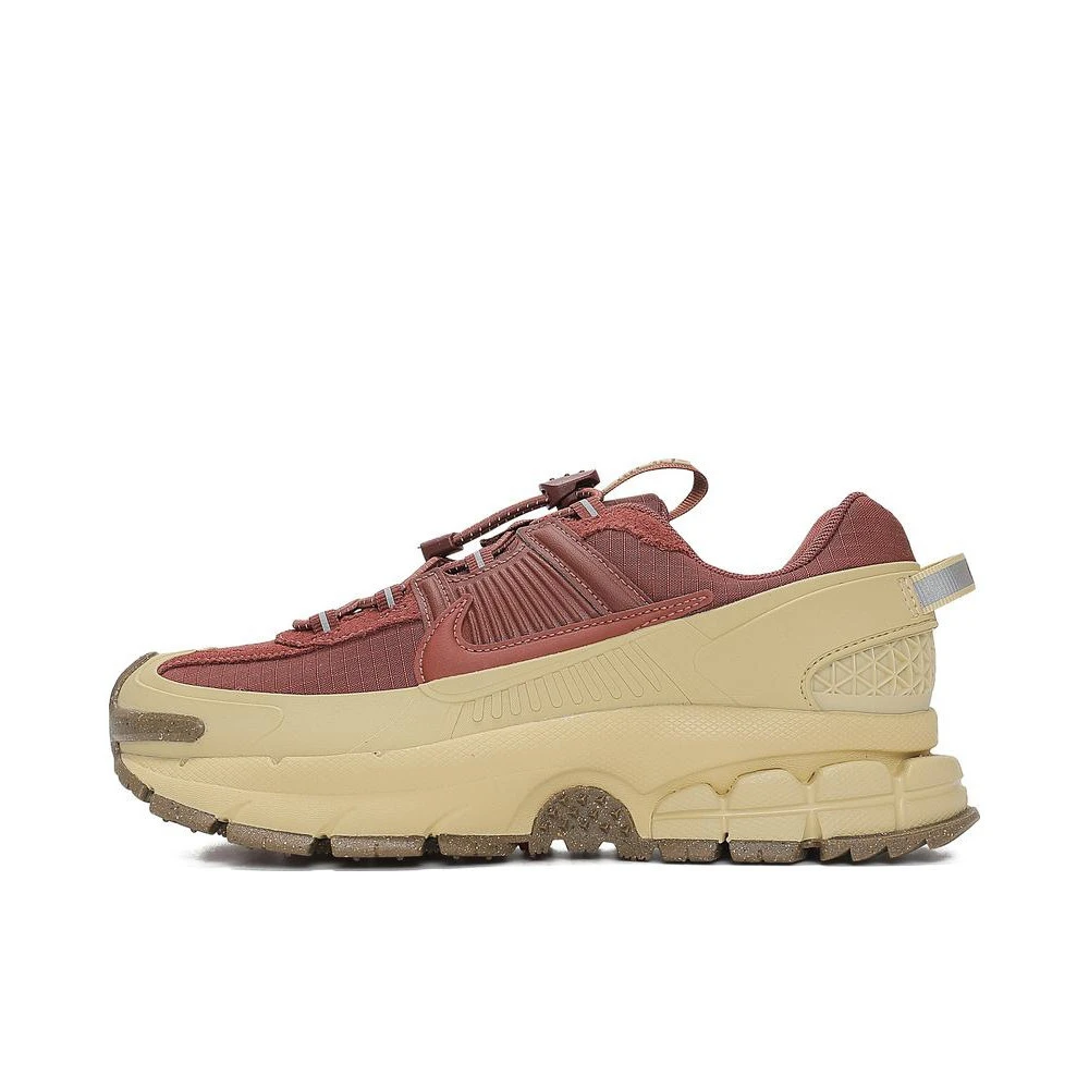 【滔搏联动】耐克NIKE女子机甲风格双旦礼复古运动休闲鞋HQ2181-700