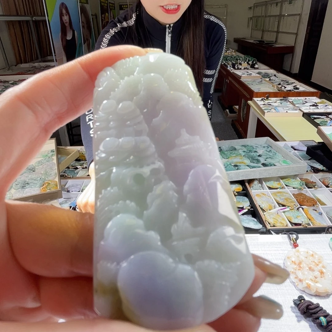 翡翠未镶嵌颈饰一