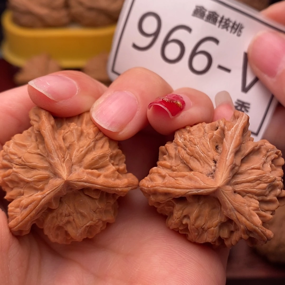 把件桃核盘山奔37……