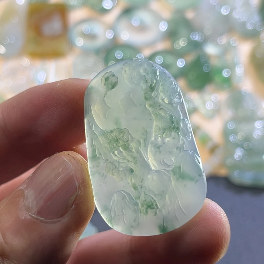 定制翡翠未镶嵌翡翠
