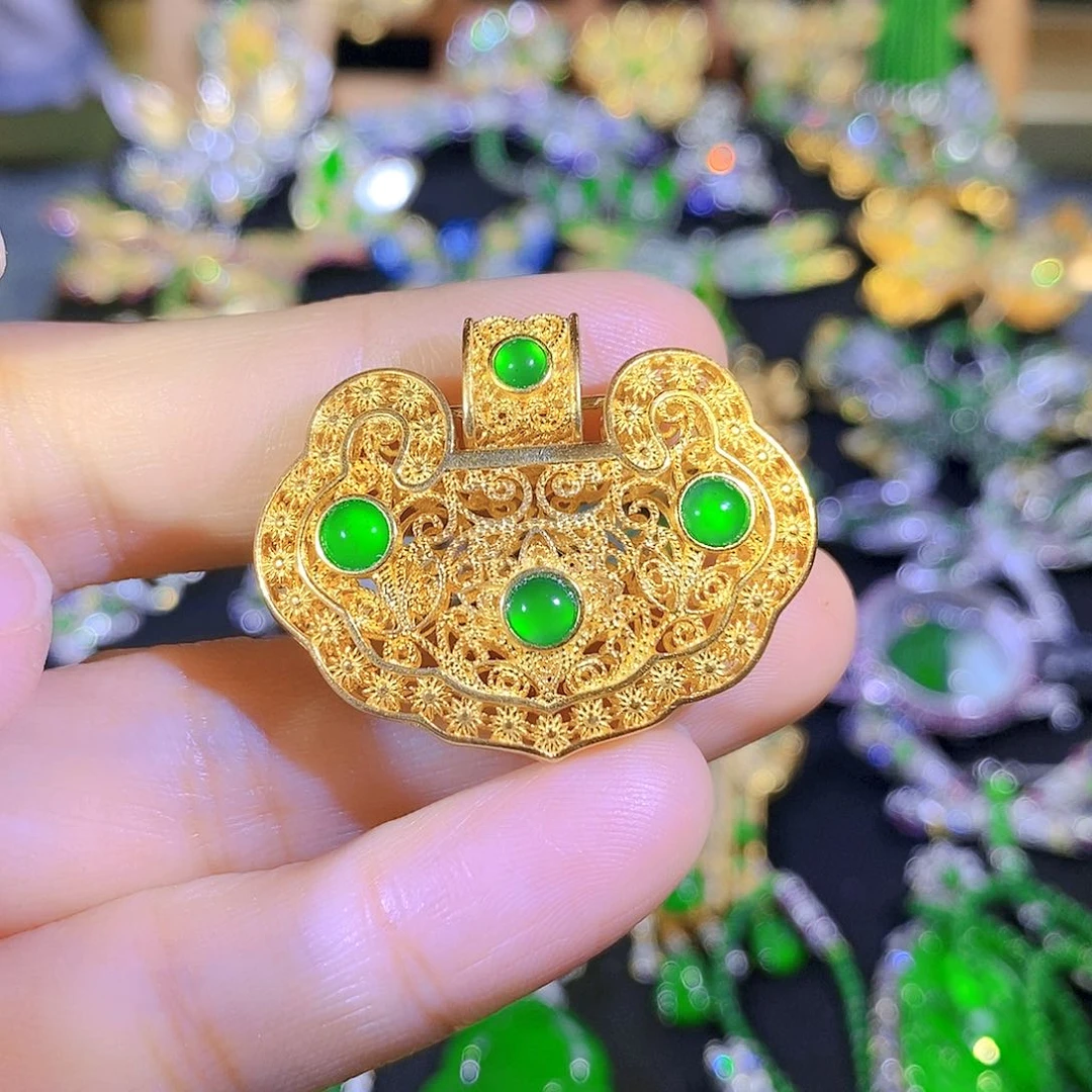 颈饰银S925镶嵌翡翠