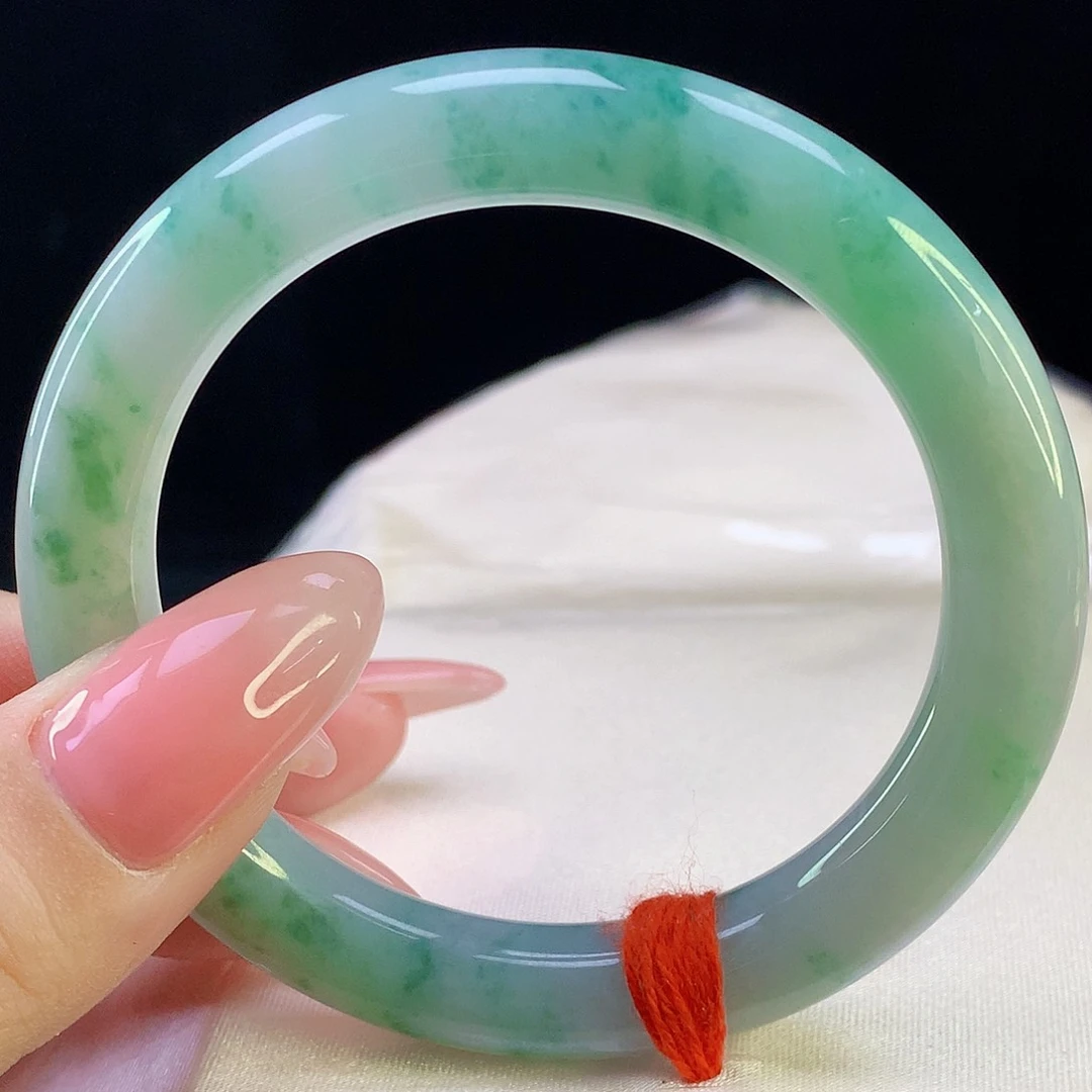 翡翠手镯未镶嵌天然翡翠2035