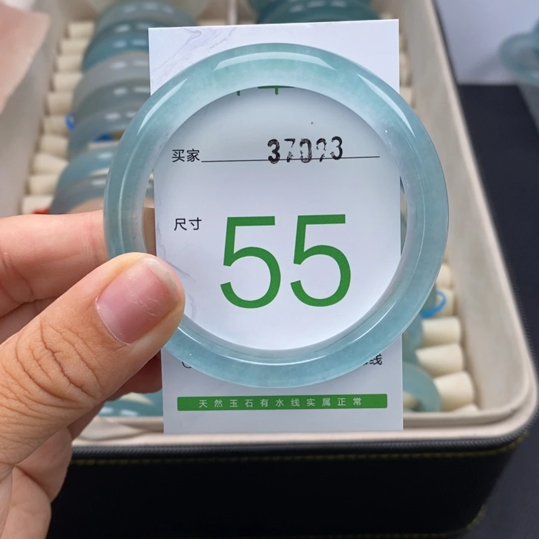 石英岩玉手镯未镶嵌