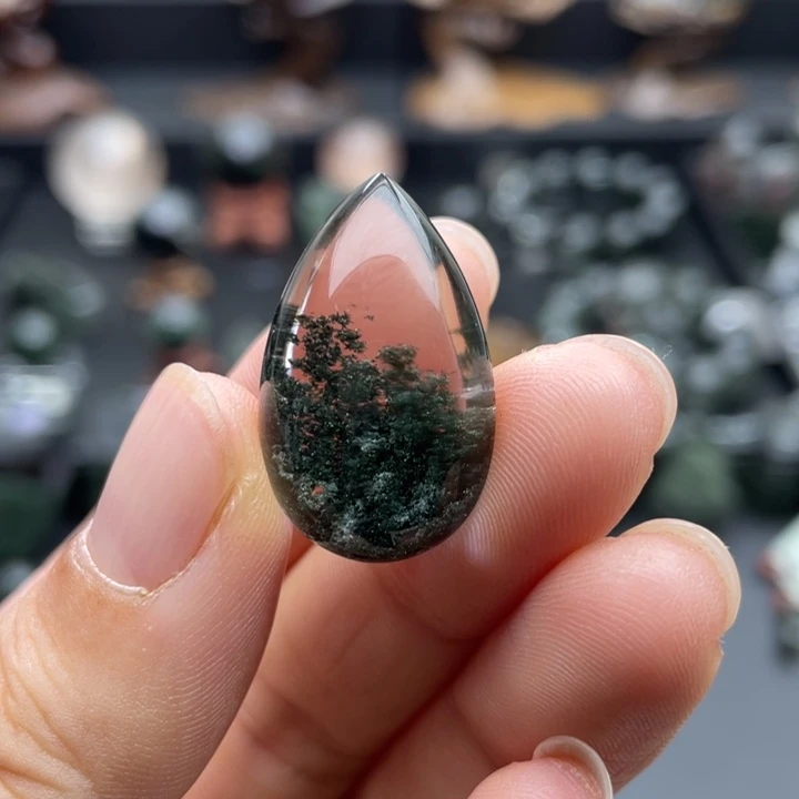 颈饰未镶嵌水晶绿幽灵聚宝盆水滴