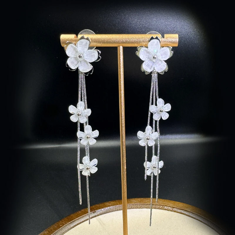 铜合金耳饰 高级感长款花朵流苏耳环女时尚甜美气质百搭耳坠耳饰