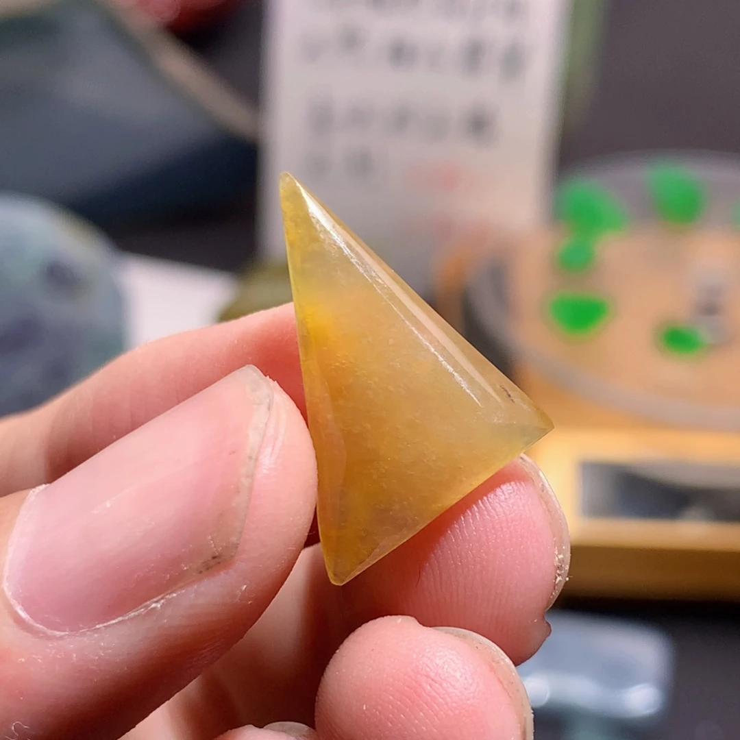 未镶嵌定制翡翠翡翠