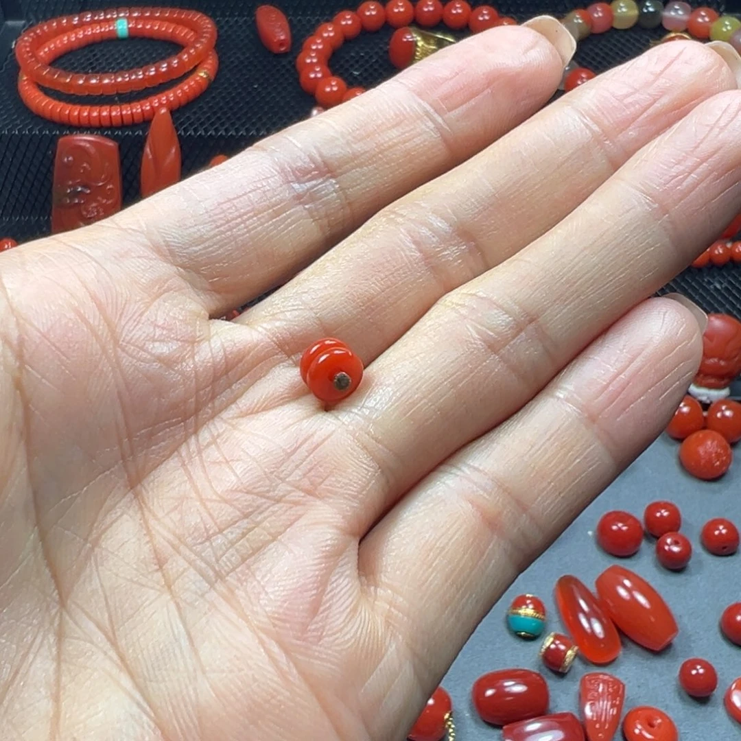 南红玛瑙未镶嵌珠宝奇石阳*勇