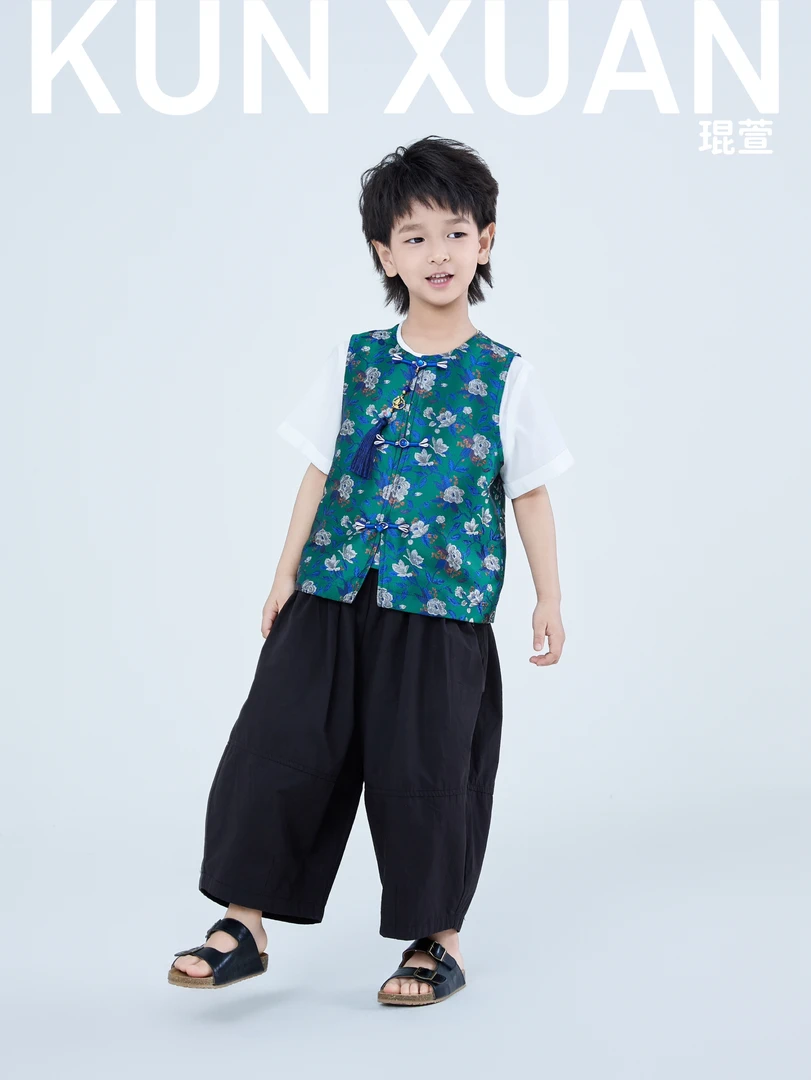 【琨萱】“花未眠”男童夏款新中式织锦缎提花马甲短袖套装SS67T045