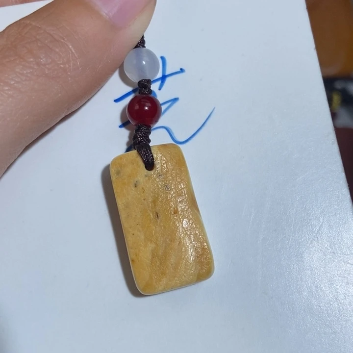 琥珀珠宝奇石未镶嵌一**?