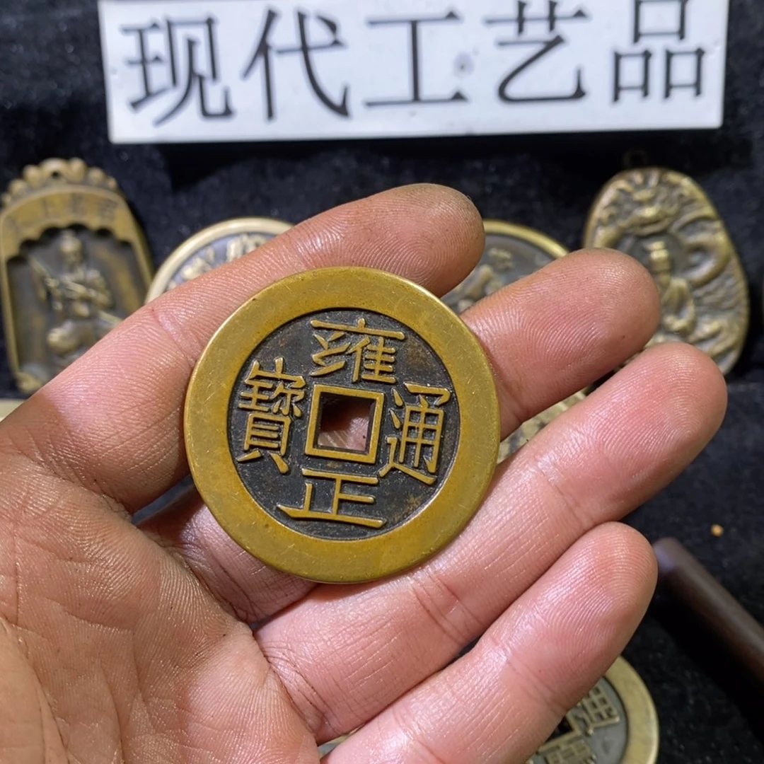 三***店翻砂铸造现代工艺品