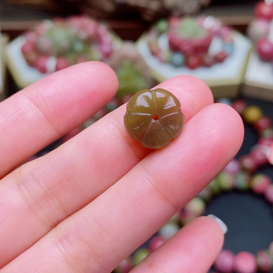 未镶嵌玛瑙/玉髓珠宝奇石盐源玛瑙定制