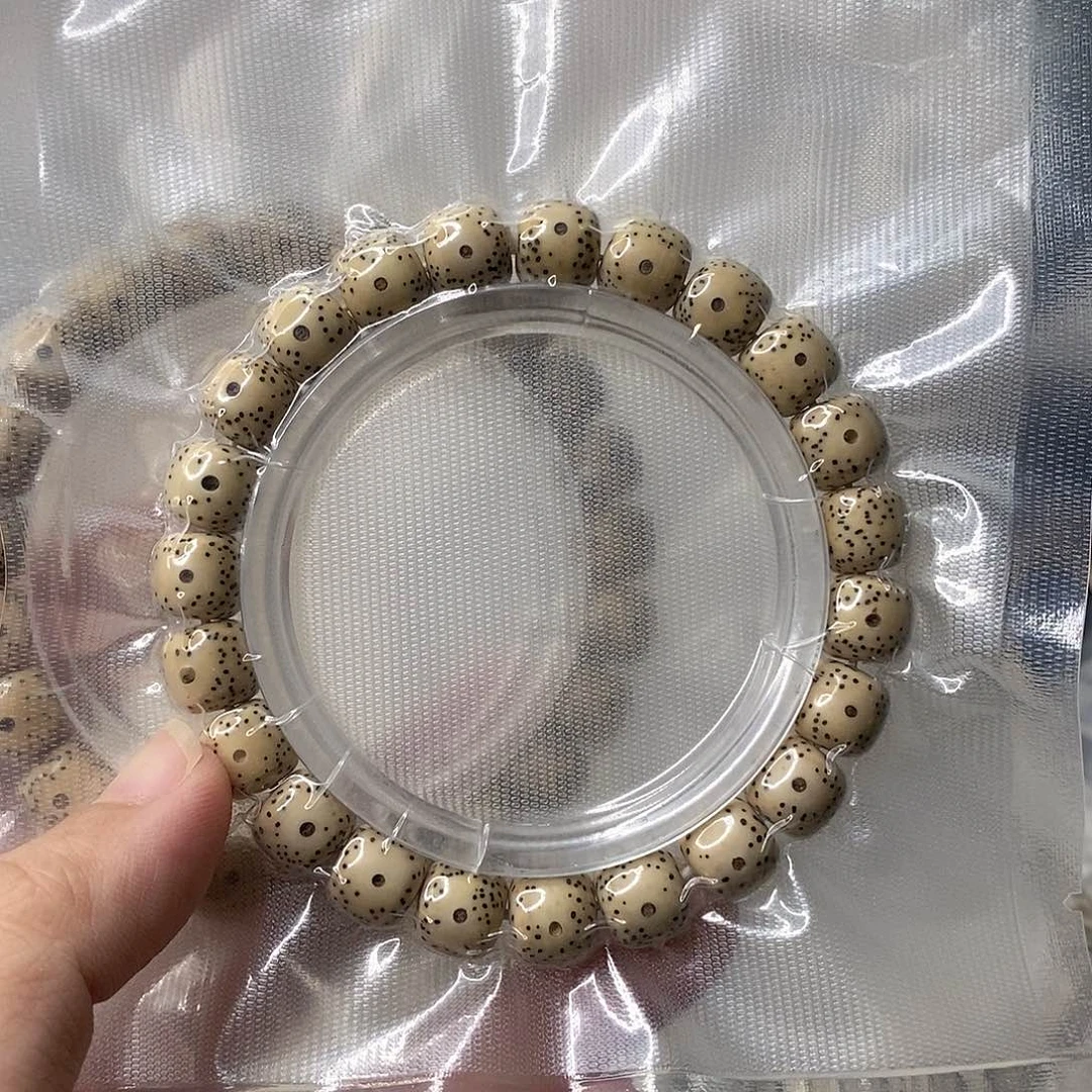 吊坠星月菩提鸡油黄大眼单圈109