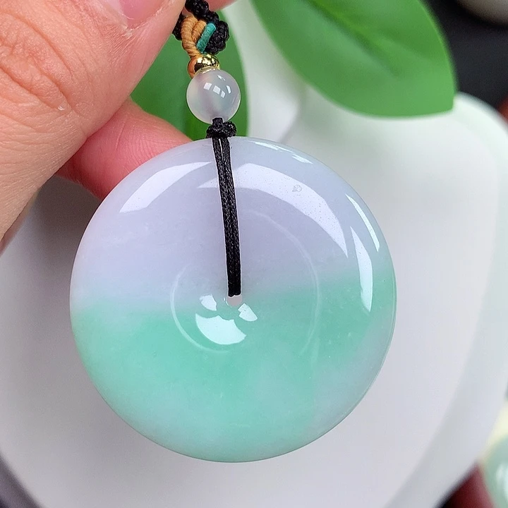 颈饰未镶嵌翡翠平安扣 38.5x5.8mm