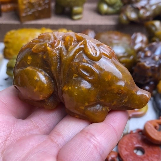 蛇纹石玉未镶嵌颈饰16