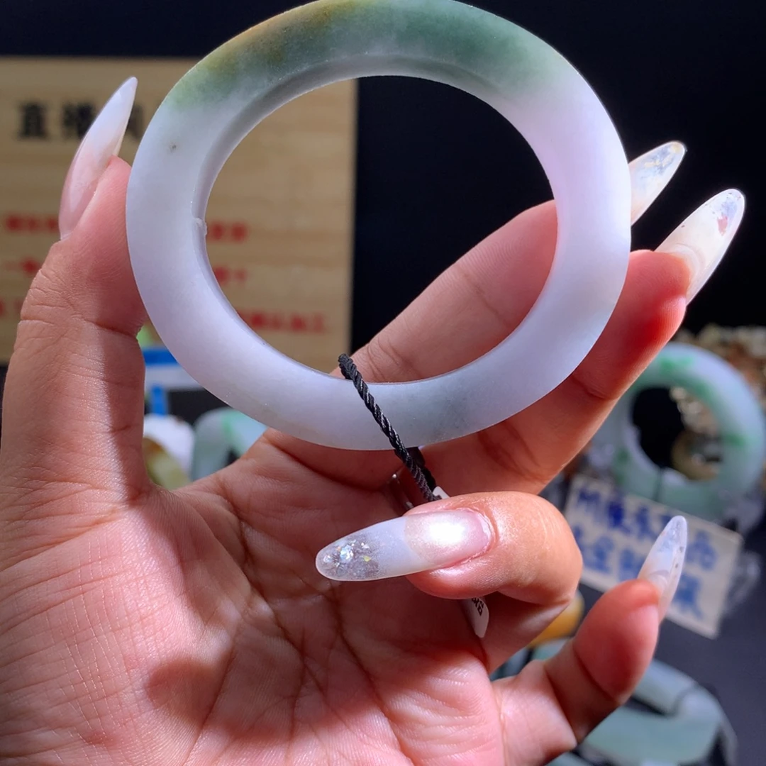 定制翡翠未镶嵌贵妃