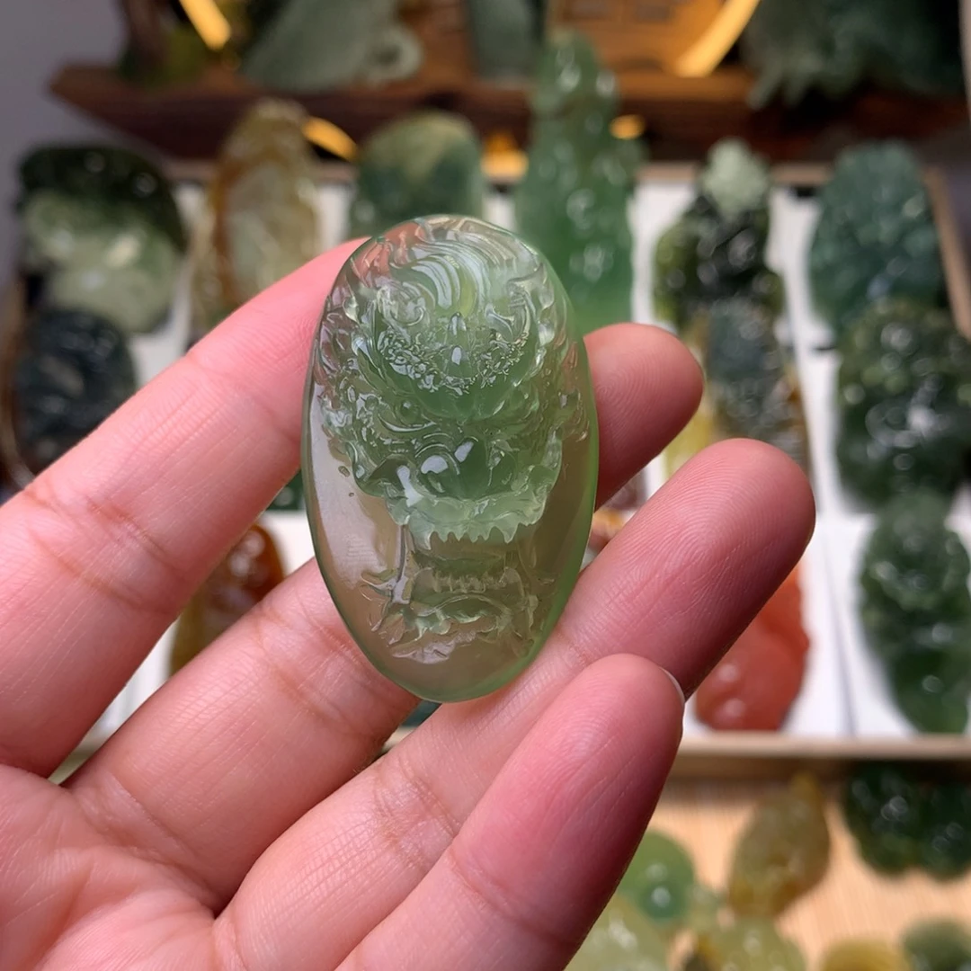 芳***天岫玉未镶嵌岫玉挂件龙头