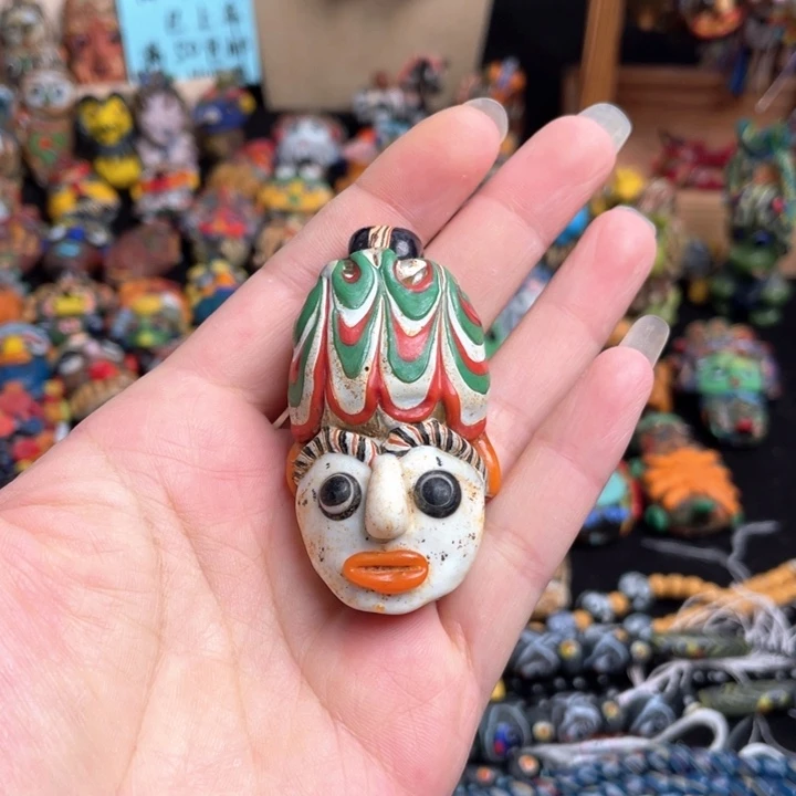 瑕，不退不换，介意勿拍