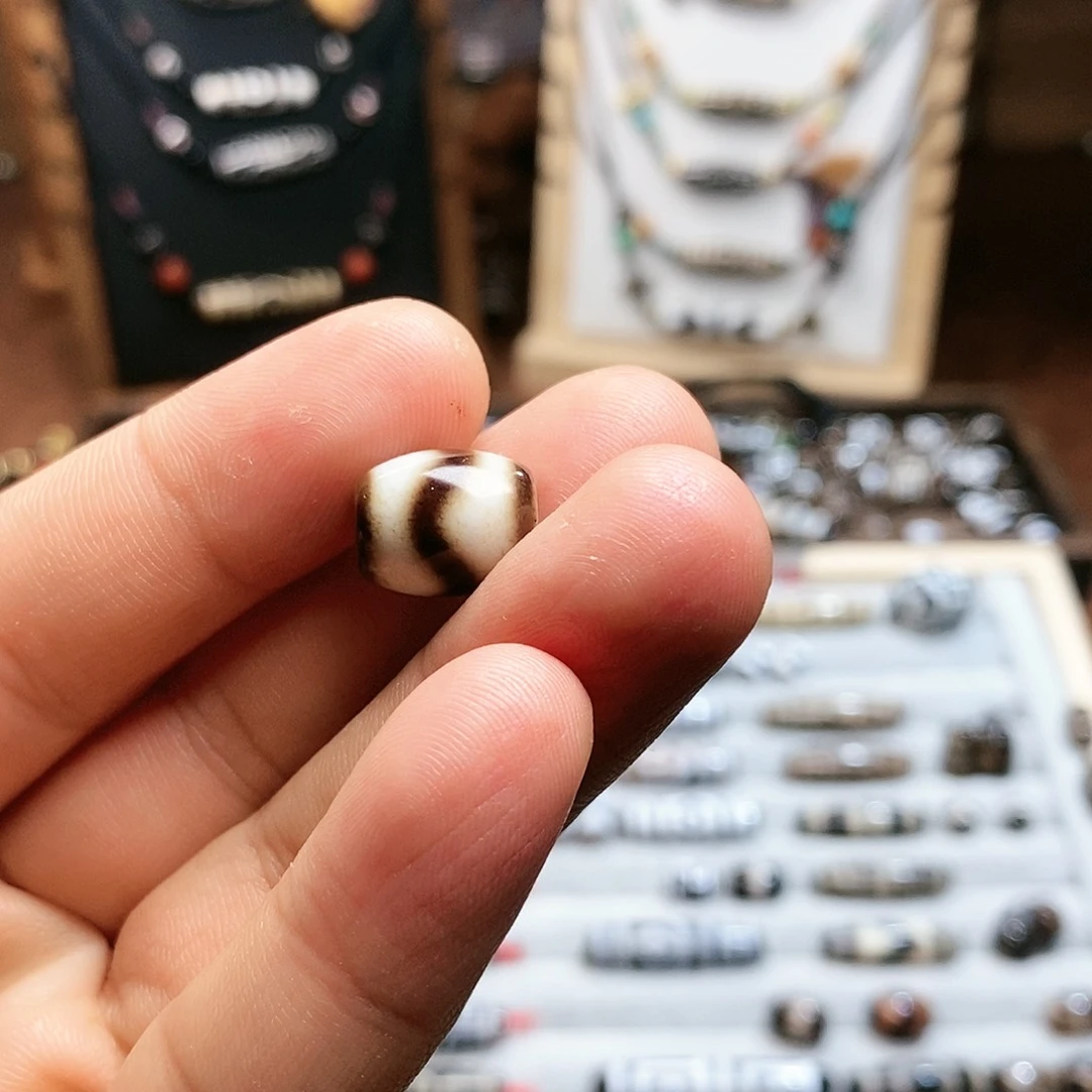 玛瑙/玉髓颈饰未镶嵌王*