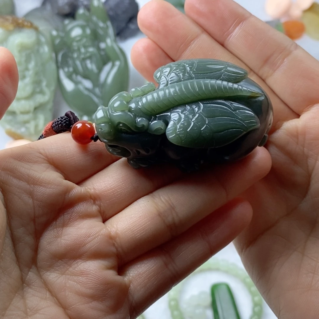 未镶嵌和田玉把件