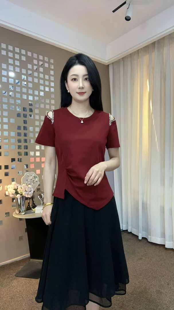 2025新款圆领纯色镂空串珠气质精品洋气时尚减龄显瘦短袖小衫T恤