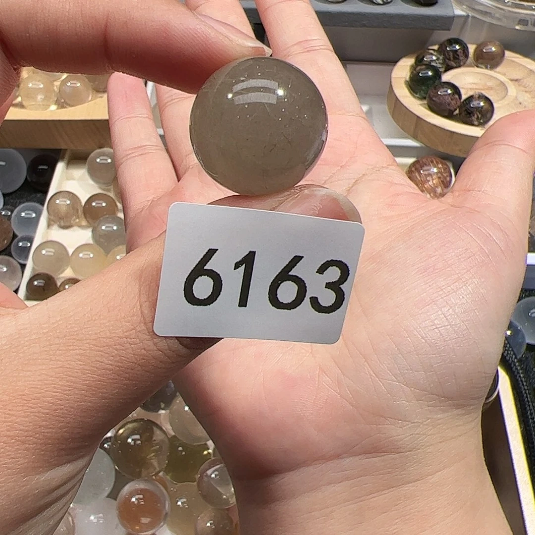 未镶嵌大型摆件（非配饰）水晶