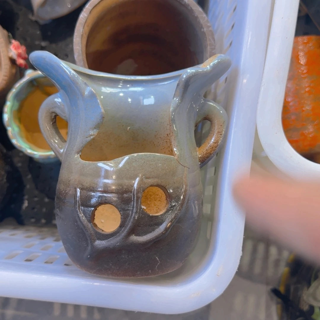 紫砂花盆瑕疵瑕疵