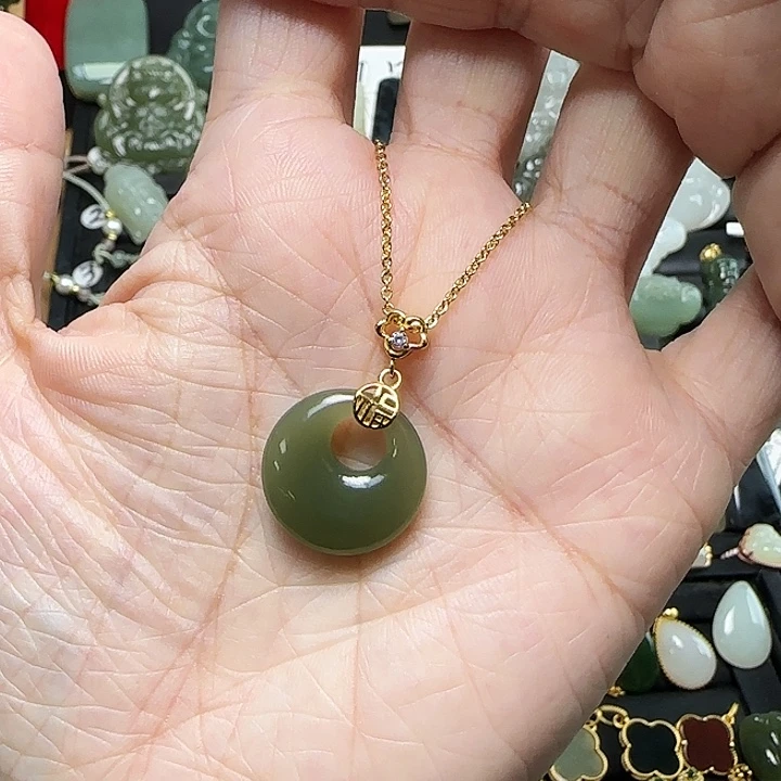 颈饰银S925镶嵌和田玉L****然