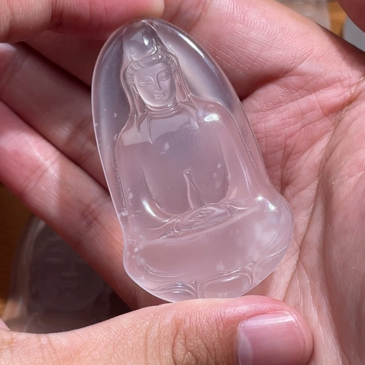 石英质玉未镶嵌颈饰