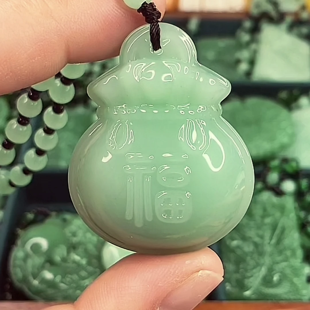 7.浅绿福袋经典百搭男女同款吊坠