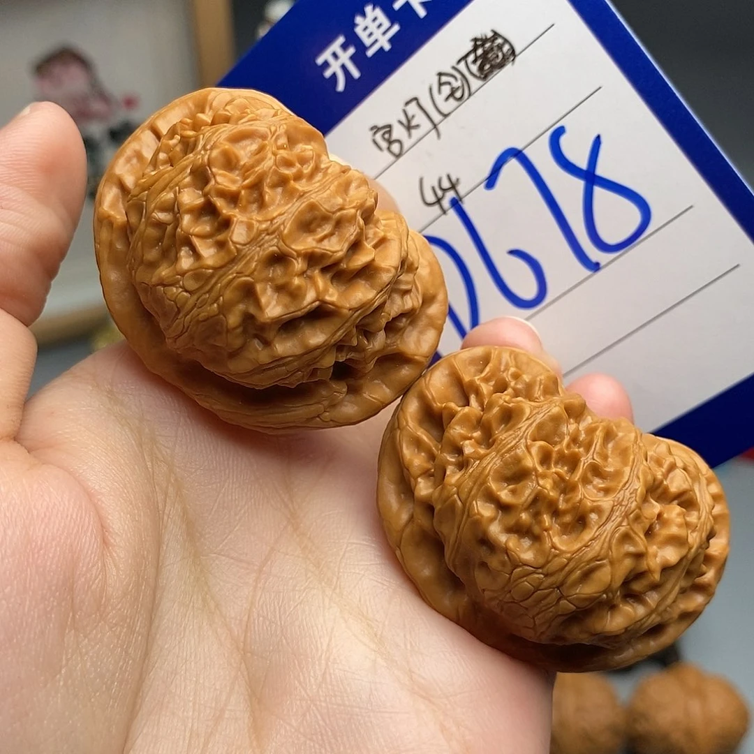 羅***生吊坠文玩核桃宫灯44