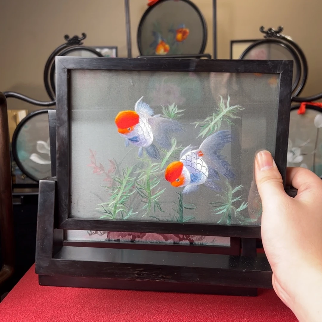 刺绣纯手工刺绣双面绣实木摆件