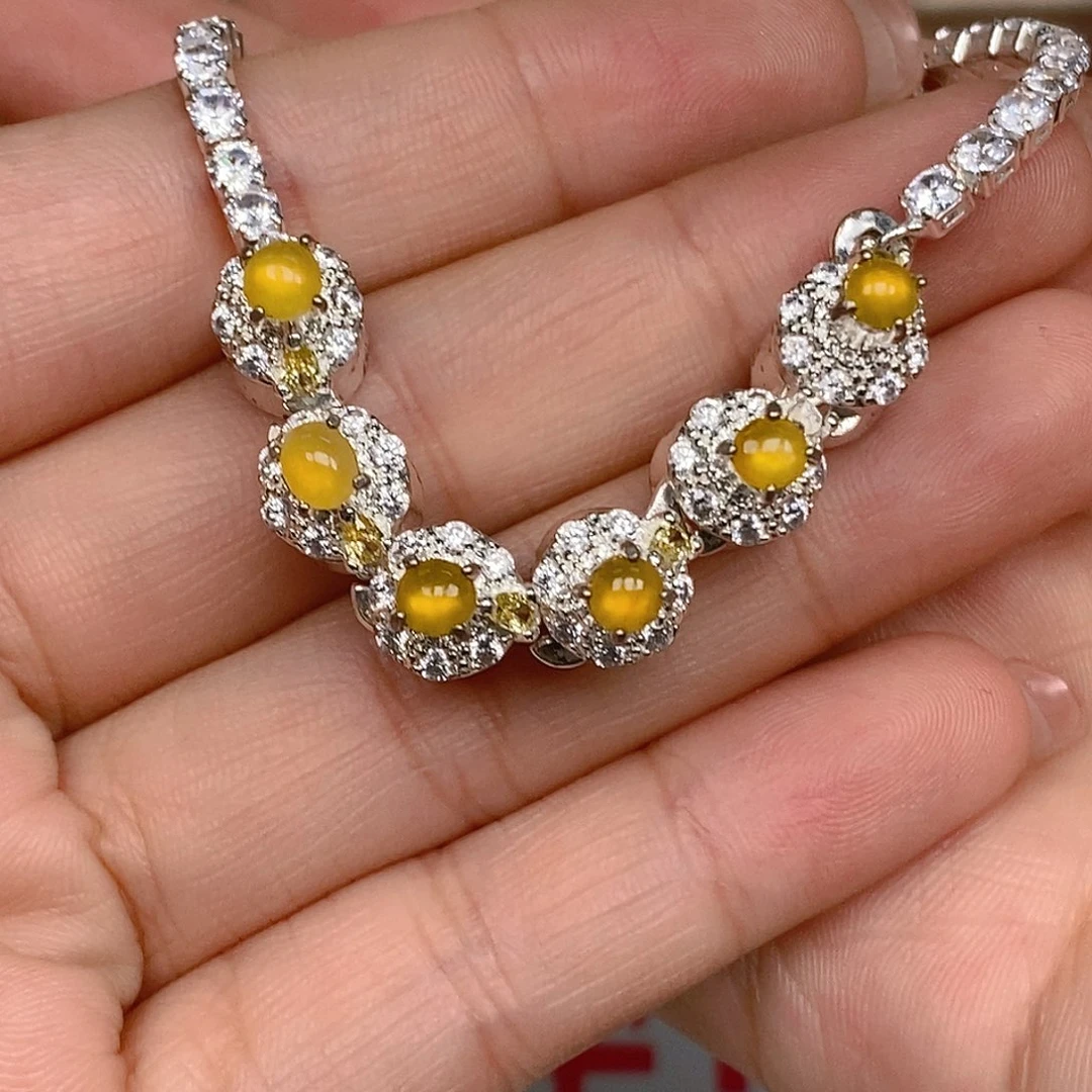 翡翠戒指未镶嵌翡翠