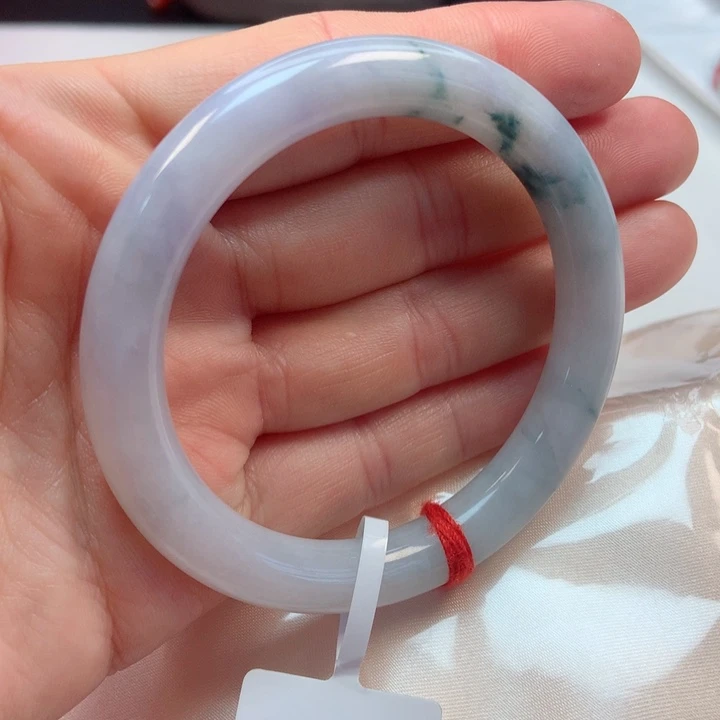 翡翠手镯未镶嵌53圈