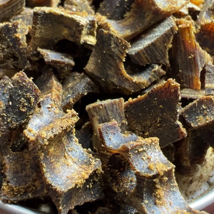 沉香碎屑沉香九九分沉高油金沙叶米粒30克