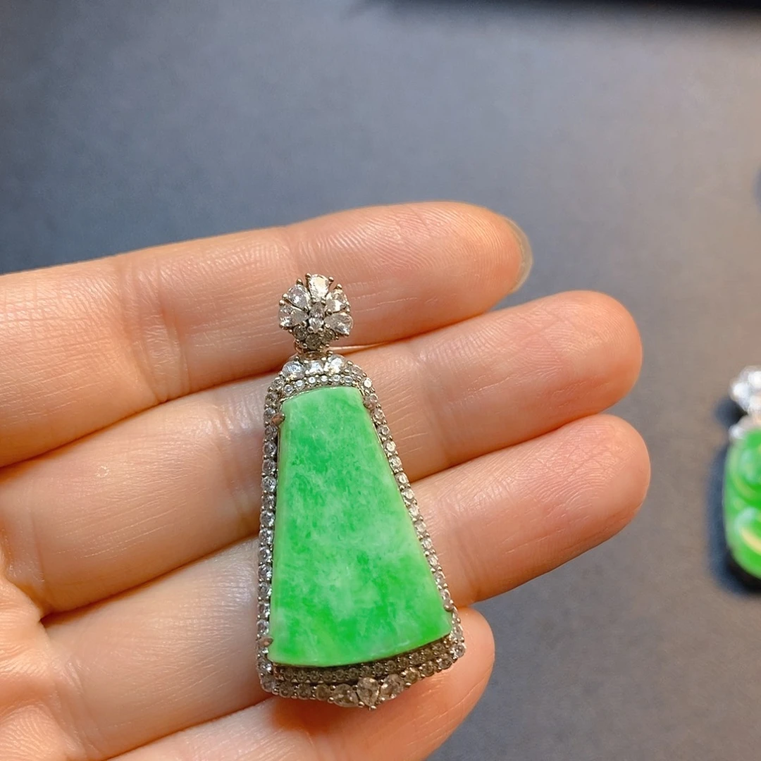 翡翠银S925镶嵌颈饰