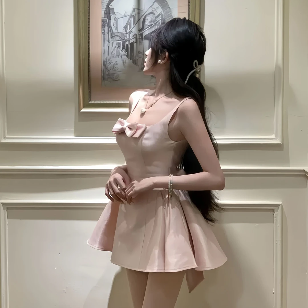 优雅大小姐 甜美纯欲风显瘦蝴蝶结吊带连衣裙粉色春季新款公主裙