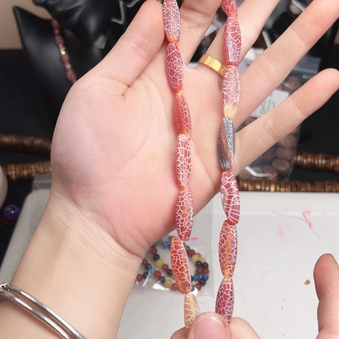 玛瑙/玉髓合金珠宝半成品u753 药霜三角玛瑙一条